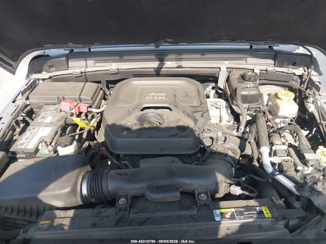 1C4HJXEN3MW592851 Jeep Wrangler Unlimited Sahara 4x4