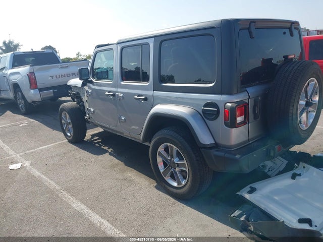 1C4HJXEN3MW592851 Jeep Wrangler Unlimited Sahara 4x4