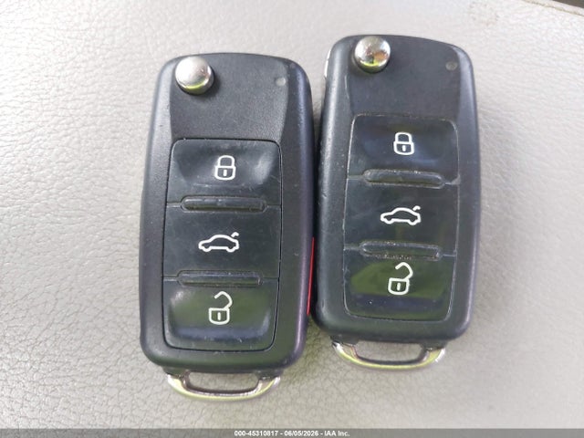 45310817 :رقم المزاد ، 1VWBN7A32EC083719 vin ، 2014 Volkswagen Passat 2.0l Tdi Se مزاد بيع