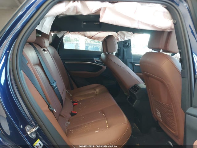 Audi E-tron Premium Quattro 2022 WA1AAAGE0NB025995 Image 8