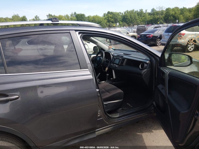 45310854 :رقم المزاد ، JTMRFREV7FD152695 vin ، 2015 Toyota Rav4 Xle مزاد بيع