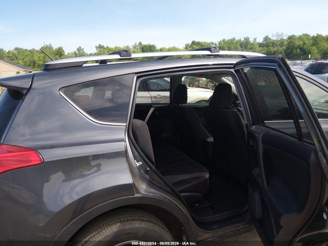 45310854 :رقم المزاد ، JTMRFREV7FD152695 vin ، 2015 Toyota Rav4 Xle مزاد بيع