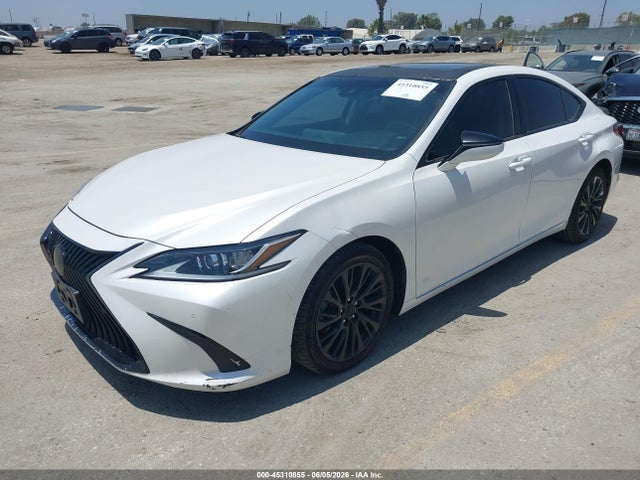 Lexus ES 300H 2021 58ADA1C13MU005088 Image 2