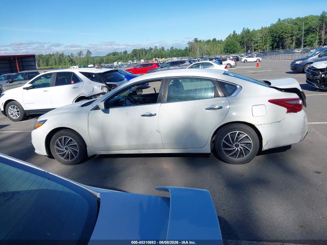 45310883 :رقم المزاد ، 1N4AL3AP0JC266066 vin ، 2018 Nissan Altima 2.5 S مزاد بيع