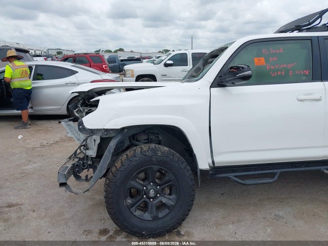 Продаж на аукціоні авто 2018 Toyota 4runner Sr5 Premium, vin: JTEBU5JR0J5502451, номер лоту: 45310889