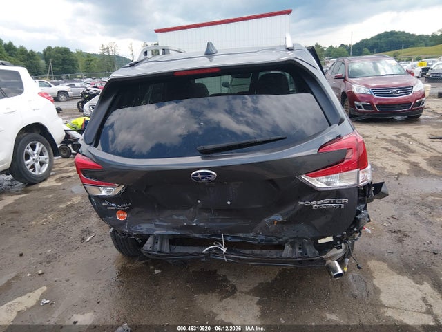 2022 Subaru Forester Touring მანქანა იყიდება აუქციონზე, vin: JF2SKARC8NH485018, აუქციონის ნომერი: 45310920