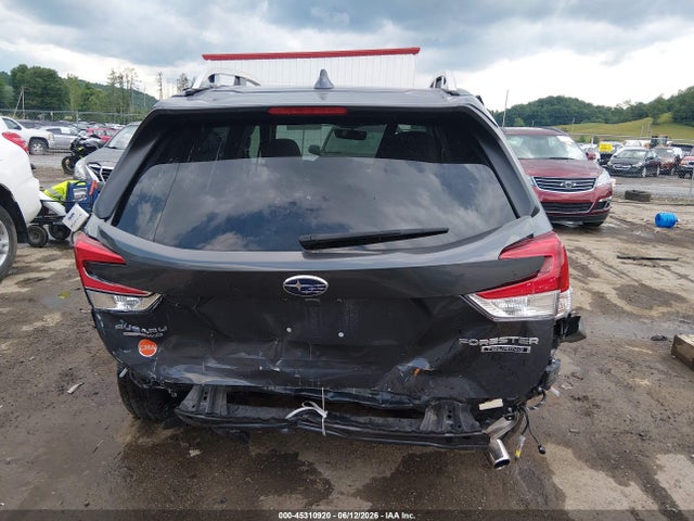 2022 Subaru Forester Touring მანქანა იყიდება აუქციონზე, vin: JF2SKARC8NH485018, აუქციონის ნომერი: 45310920