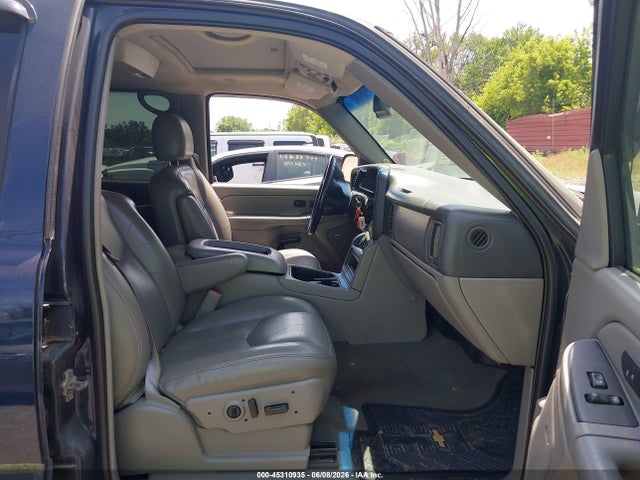 45310935 :رقم المزاد ، 3GNEK12T46G113975 vin ، 2006 Chevrolet Avalanche 1500 Ls/lt/z71 مزاد بيع
