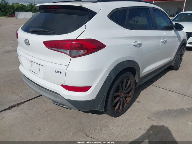 2017 Hyundai Tucson Night მანქანა იყიდება აუქციონზე, vin: KM8J33A28HU554044, აუქციონის ნომერი: 45310938