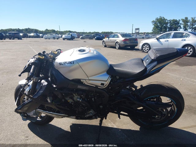 Suzuki GSX-R1000 2025 JS1DM11B9S7100131 Image 13