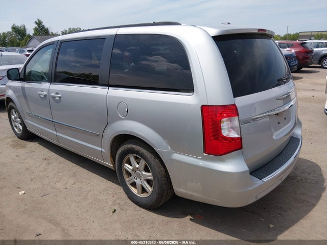 45310943 :رقم المزاد ، 2A4RR5DG3BR637260 vin ، 2011 Chrysler Town & Country Touring مزاد بيع