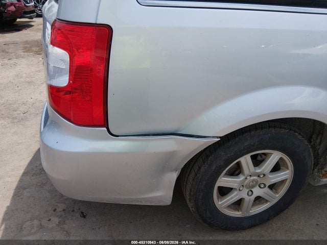 45310943 :رقم المزاد ، 2A4RR5DG3BR637260 vin ، 2011 Chrysler Town & Country Touring مزاد بيع