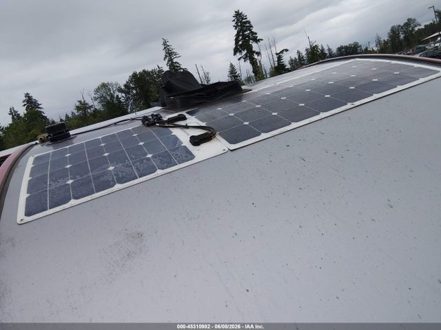 Nucamp Tab M-320 S 2018 57HTT15SXJS001783 Image 13