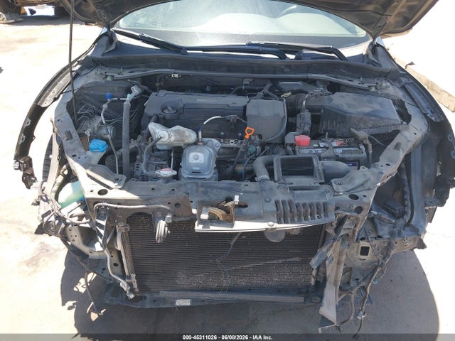 Honda ACCORD EX 2017 1HGCR2F70HA104918 Image 10