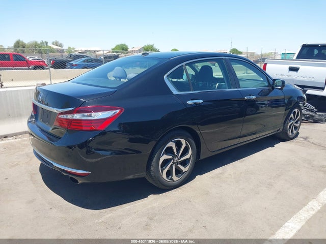 Honda ACCORD EX 2017 1HGCR2F70HA104918 Image 4