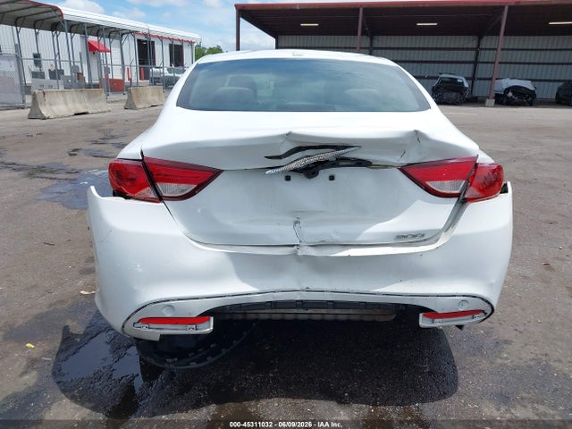 45311032 :رقم المزاد ، 1C3CCCAB4FN649080 vin ، 2015 Chrysler 200 Limited مزاد بيع