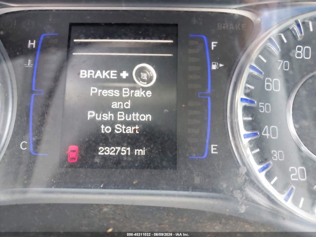 45311032 :رقم المزاد ، 1C3CCCAB4FN649080 vin ، 2015 Chrysler 200 Limited مزاد بيع