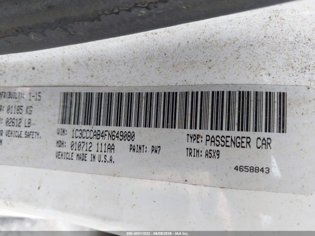 45311032 :رقم المزاد ، 1C3CCCAB4FN649080 vin ، 2015 Chrysler 200 Limited مزاد بيع