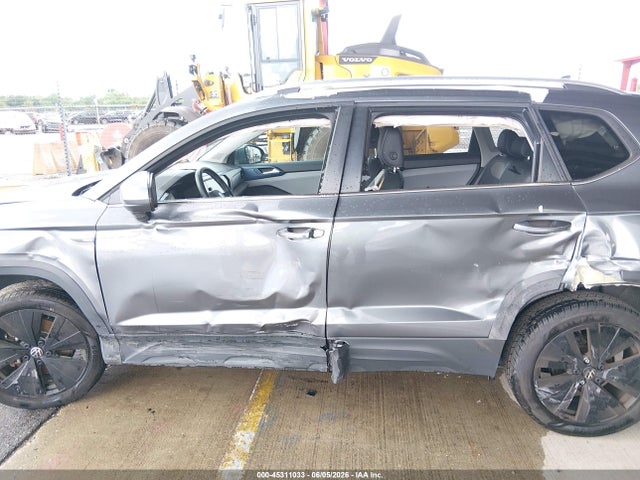 2024 Volkswagen Taos 1.5t Se მანქანა იყიდება აუქციონზე, vin: 3VVEX7B27RM105607, აუქციონის ნომერი: 45311033
