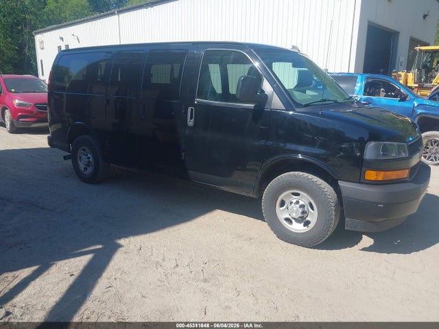 Продаж на аукціоні авто 2020 Chevrolet Express Passenger Rwd 2500 Regular Wheelbase Ls, vin: 1GAWGEFP1L1259627, номер лоту: 45311048