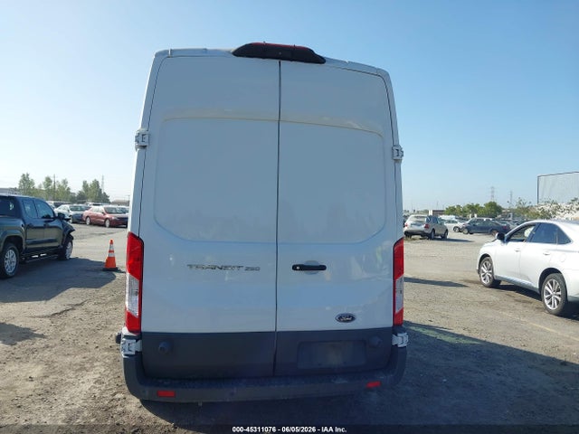 Ford Transit-250 2018 1FTYR2XM3JKA52032 Image 16