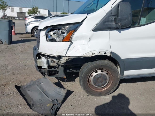 Ford Transit-250 2018 1FTYR2XM3JKA52032 Image 6