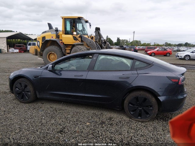 5YJ3E1EA0RF757498 Tesla Model 3 Long Range Dual Motor All-wheel Drive/rear-wheel Drive