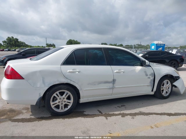 45311104 :رقم المزاد ، JHMCM56387C010072 vin ، 2007 Honda Accord 2.4 Se مزاد بيع