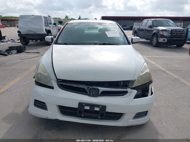 45311104 :رقم المزاد ، JHMCM56387C010072 vin ، 2007 Honda Accord 2.4 Se مزاد بيع