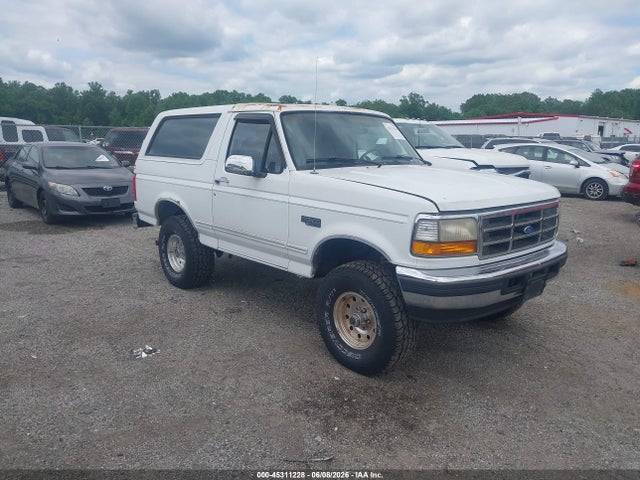 1996 Ford Bronco U100 მანქანა იყიდება აუქციონზე, vin: 1FMEU15H3TLA52221, აუქციონის ნომერი: 45311228