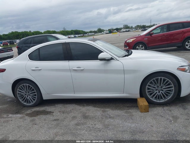 Продажа на аукционе авто 2017 Alfa Romeo Giulia Ti Rwd, vin: ZARFAECN9H7536501, номер лота: 45311238