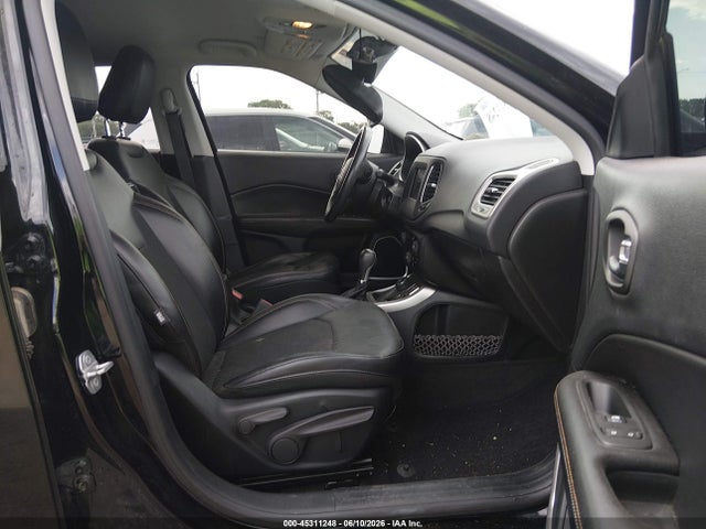 Jeep Compass Latitude 4x4 2018 3C4NJDBB0JT256927 Image 5