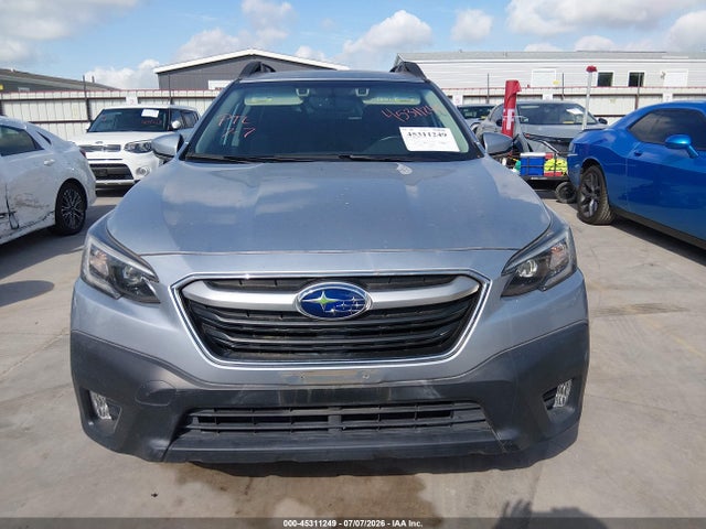 45311249 :رقم المزاد ، 4S4BTACC8L3130036 vin ، 2020 Subaru Outback Premium مزاد بيع