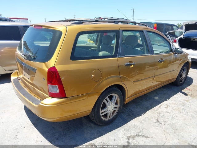 45311313 :رقم المزاد ، 1FAHP36371W108640 vin ، 2001 Ford Focus Se مزاد بيع