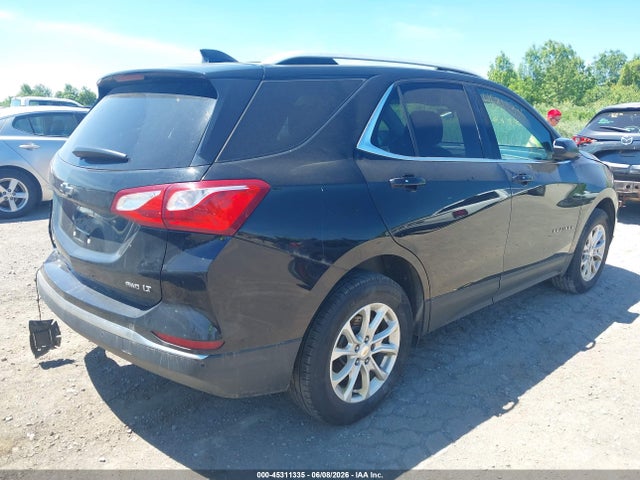 Продаж на аукціоні авто 2018 Chevrolet Equinox Lt, vin: 2GNAXSEV7J6330458, номер лоту: 45311335