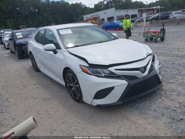 2018 Toyota Camry Se მანქანა იყიდება აუქციონზე, vin: 4T1B11HK6JU629219, აუქციონის ნომერი: 45311419