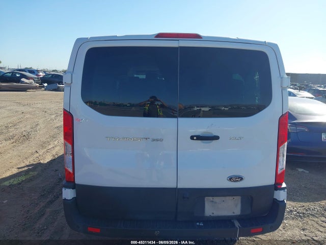 45311434 :رقم المزاد ، 1FDAX2Y88NKA69645 vin ، 2022 Ford Transit-350 Passenger Van Xlt مزاد بيع