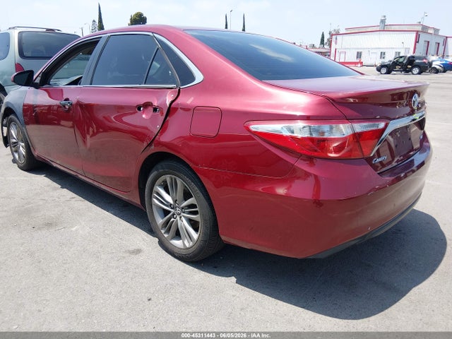 2017 Toyota Camry Se მანქანა იყიდება აუქციონზე, vin: 4T1BF1FK4HU783927, აუქციონის ნომერი: 45311443