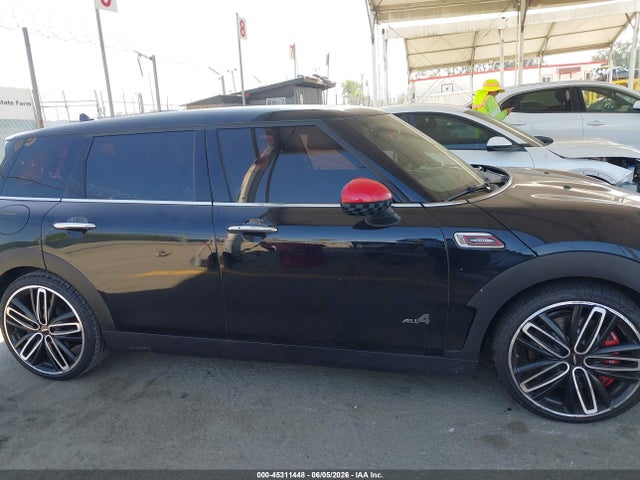 Mini Clubman John Cooper Works 2018 WMWLV9C50J2D66556 Image 13