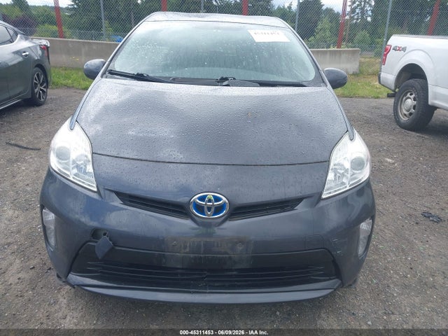 Toyota Prius Two 2015 JTDKN3DU3F1883524 Image 13