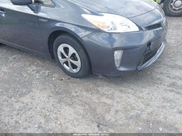 Toyota Prius Two 2015 JTDKN3DU3F1883524 Image 19