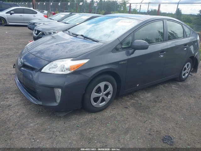 Toyota Prius Two 2015 JTDKN3DU3F1883524 Image 2