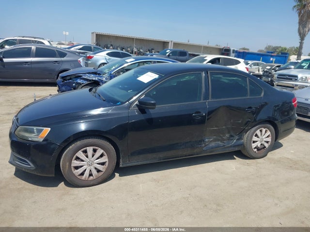 3VW2K7AJ5EM383082 Volkswagen Jetta 2.0l S