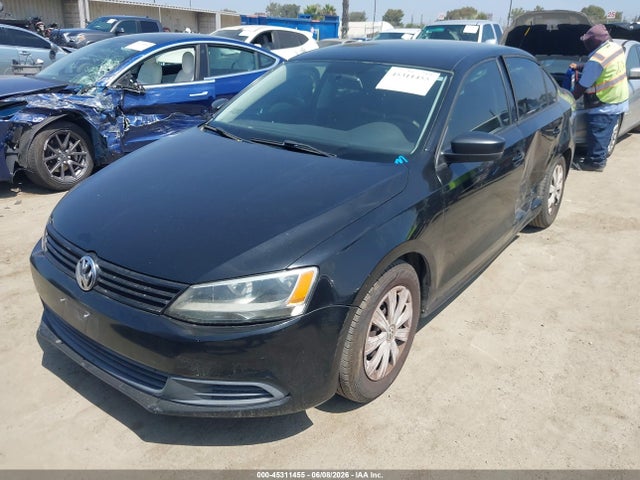 3VW2K7AJ5EM383082 Volkswagen Jetta 2.0l S