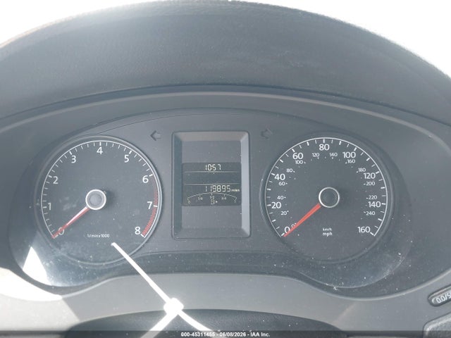 3VW2K7AJ5EM383082 Volkswagen Jetta 2.0l S