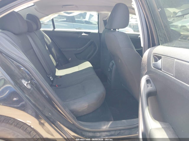 3VW2K7AJ5EM383082 Volkswagen Jetta 2.0l S