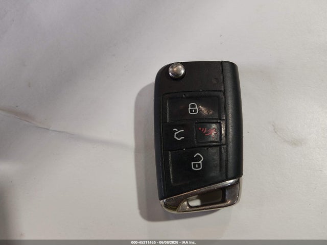 45311465 :رقم المزاد ، 3VW547AU0HM044302 vin ، 2017 Volkswagen Golf Gti Autobahn 4-door/s 4-door/se 4-door/sport 4-door مزاد بيع