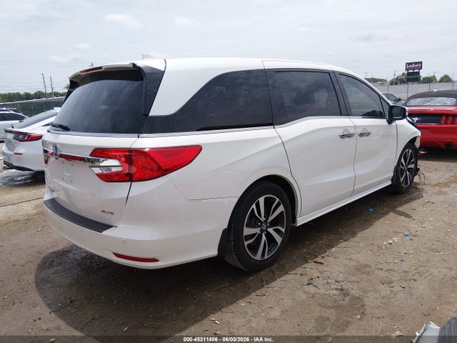 Honda Odyssey Elite 2018 5FNRL6H94JB038290 Image 4