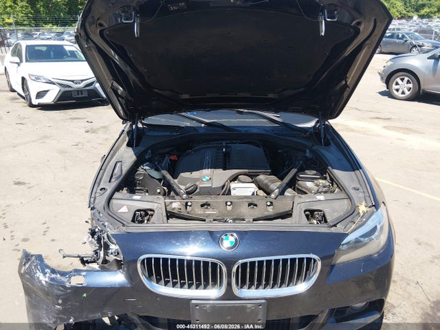2015 Bmw 535i Xdrive მანქანა იყიდება აუქციონზე, vin: WBA5B3C59FD547498, აუქციონის ნომერი: 45311492