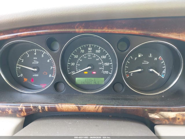 2005 Jaguar Xj Xj8 L მანქანა იყიდება აუქციონზე, vin: SAJWA79CX5SG37491, აუქციონის ნომერი: 45311493